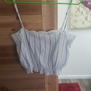 Crop top size small!